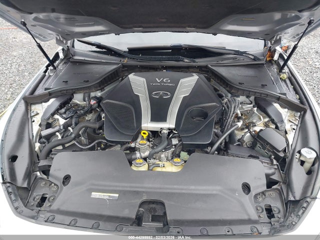 JN1EV7AR9JM442835 Infiniti Q50 3.0t Luxe/3.0t Sport