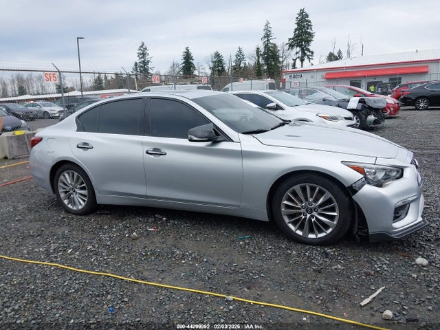 JN1EV7AR9JM442835 Infiniti Q50 3.0t Luxe/3.0t Sport