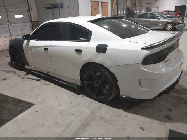 44300007 :رقم المزاد ، 2C3CDXGJXGH339660 vin ، 2016 Dodge Charger R/t Scat Pack مزاد بيع
