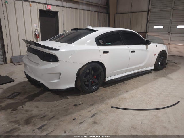44300007 :رقم المزاد ، 2C3CDXGJXGH339660 vin ، 2016 Dodge Charger R/t Scat Pack مزاد بيع
