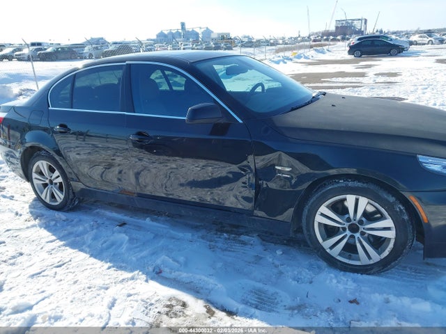44300032 :رقم المزاد ، WBANV1C51AC388826 vin ، 2010 Bmw 528i Xdrive مزاد بيع