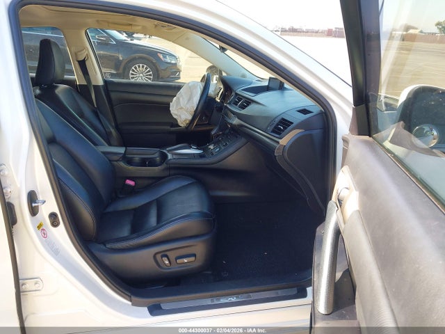 2015 LEXUS CT 200H JTHKD5BH7F2217036 Photo 4