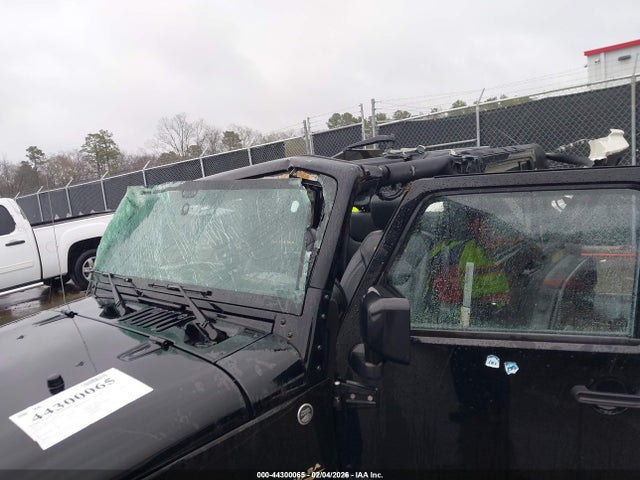 2015 JEEP WRANGLER UNLIMITED 1C4BJWEG1FL531097 Photo 5