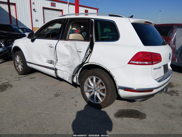 WVGEF7BP0HD001110 Volkswagen Touareg V6 Sport
