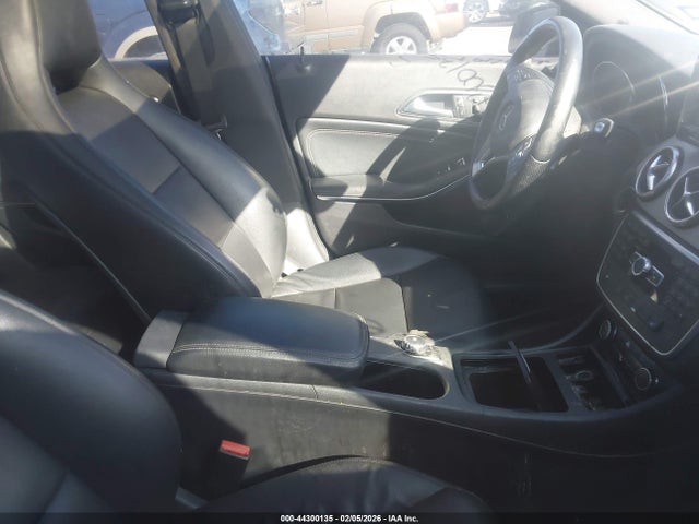 2014 MERCEDES-BENZ CLA 250 WDDSJ4EB0EN044491 Photo 4