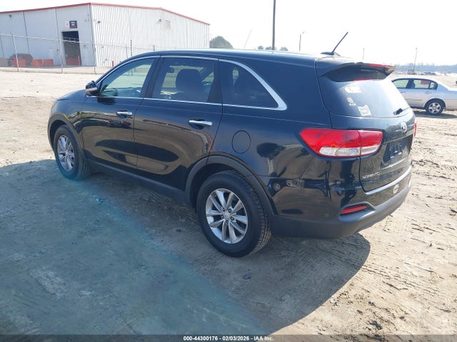 2016 KIA SORENTO 5XYPG4A32GG184498 Photo 2