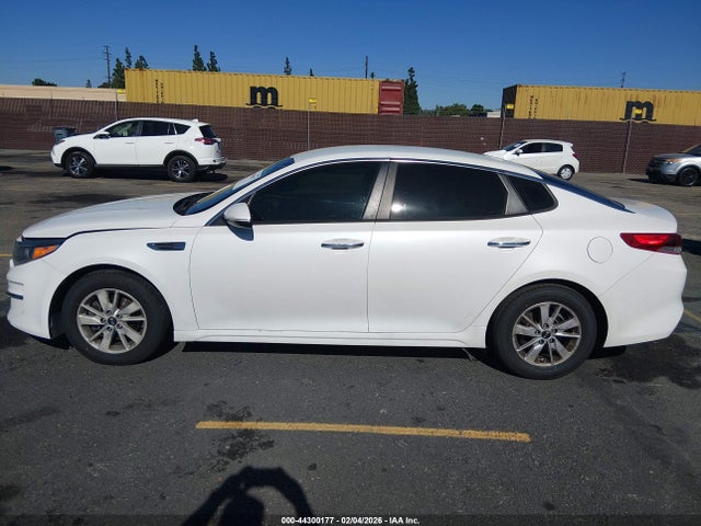 KNAGT4L31G5105210 KIA Optima Lx