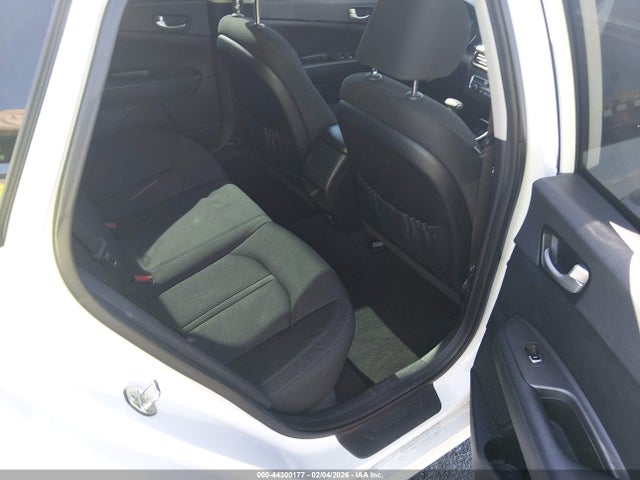 KNAGT4L31G5105210 KIA Optima Lx