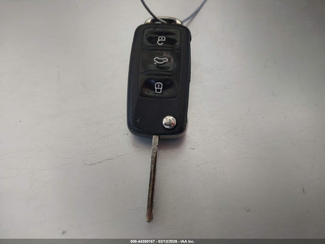 Продаж на аукціоні авто 2010 Volkswagen Jetta Limited Edition, vin: 3VWAZ7AJ3AM129307, номер лоту: 44300187