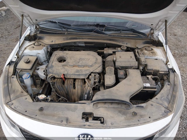 5XXGT4L31JG274696 KIA Optima Lx