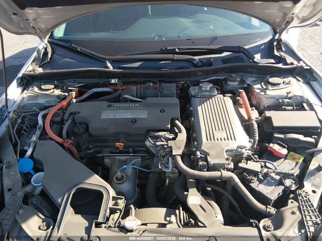 1HGCR6F73FA012951 Honda Accord Hybrid Touring
