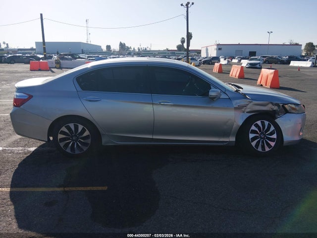 1HGCR6F73FA012951 Honda Accord Hybrid Touring