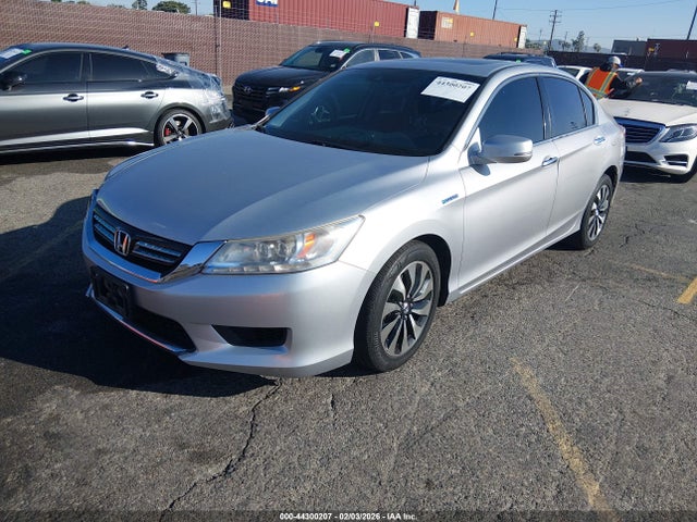 1HGCR6F73FA012951 Honda Accord Hybrid Touring