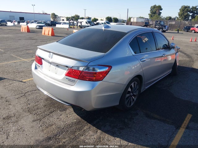 1HGCR6F73FA012951 Honda Accord Hybrid Touring