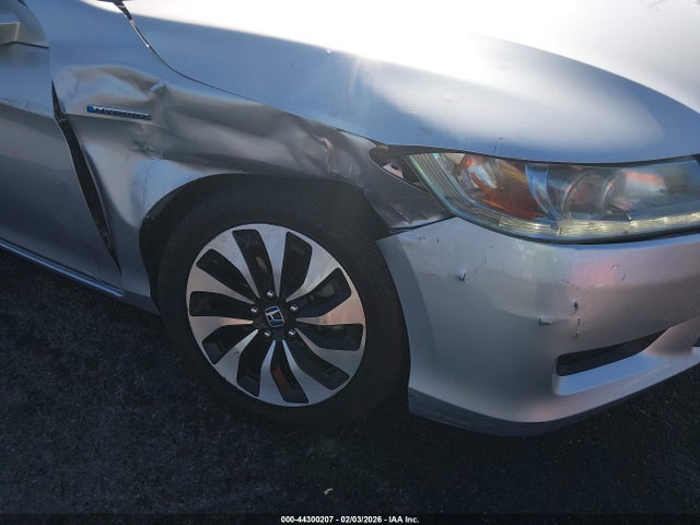 1HGCR6F73FA012951 Honda Accord Hybrid Touring