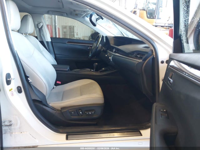 Aukcja sprzedaży 2014 Lexus Es 350, vin: JTHBK1GG9E2130106, numer aukcji: 44300281
