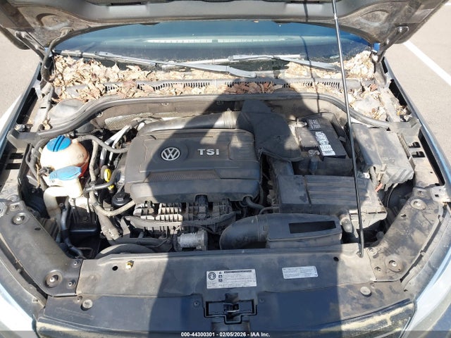 3VWD17AJ0EM354472 Volkswagen Jetta 1.8t Se