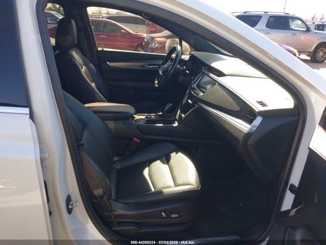 2020 CADILLAC XT5 1GYKNAR4XLZ198599 Photo 4