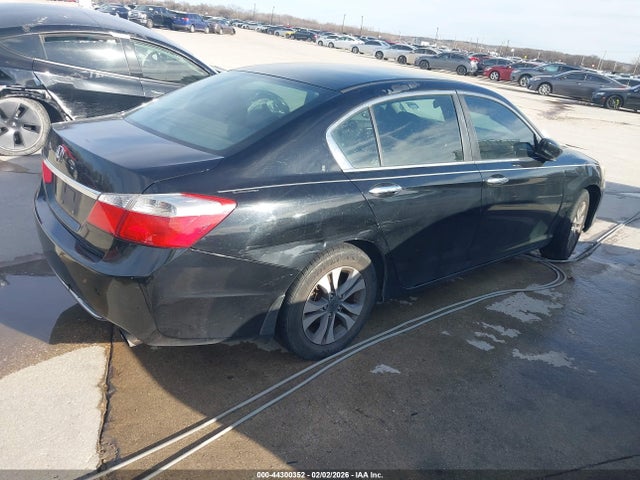 Honda ACCORD LX 2015 1HGCR2F32FA182966 Image 4