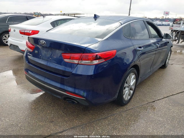 5XXGT4L39HG125558 KIA Optima Lx