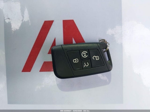 44300421 :رقم المزاد ، 3VV3B7AX6JM119859 vin ، 2018 Volkswagen Tiguan 2.0t Se/2.0t Sel مزاد بيع