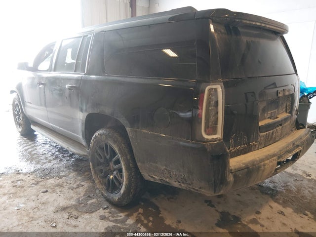 2017 GMC YUKON XL 1GKS1FKC4HR346449 Photo 2