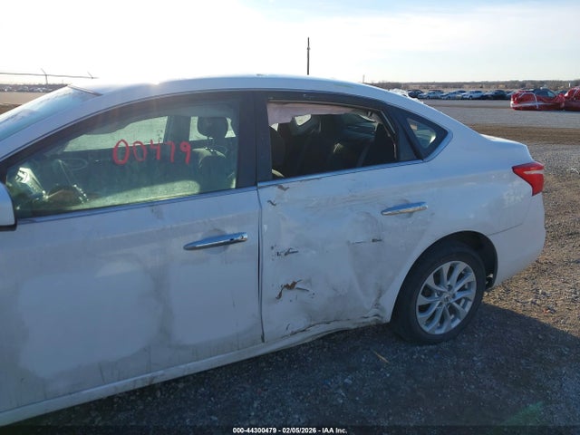 2019 Nissan Sentra Sv მანქანა იყიდება აუქციონზე, vin: 3N1AB7AP4KY439152, აუქციონის ნომერი: 44300479
