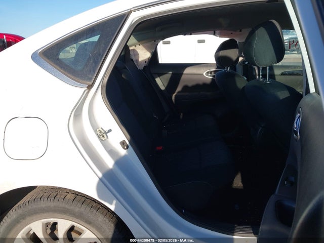 2019 Nissan Sentra Sv მანქანა იყიდება აუქციონზე, vin: 3N1AB7AP4KY439152, აუქციონის ნომერი: 44300479