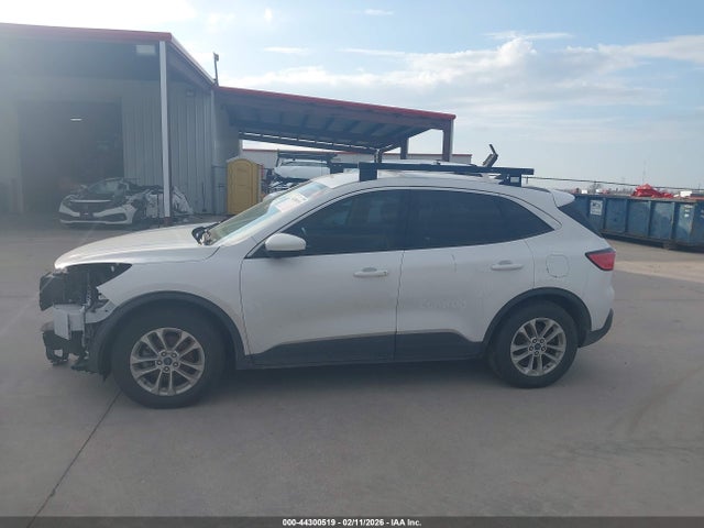 1FMCU0G67LUB79917 Ford ESCAPE SE