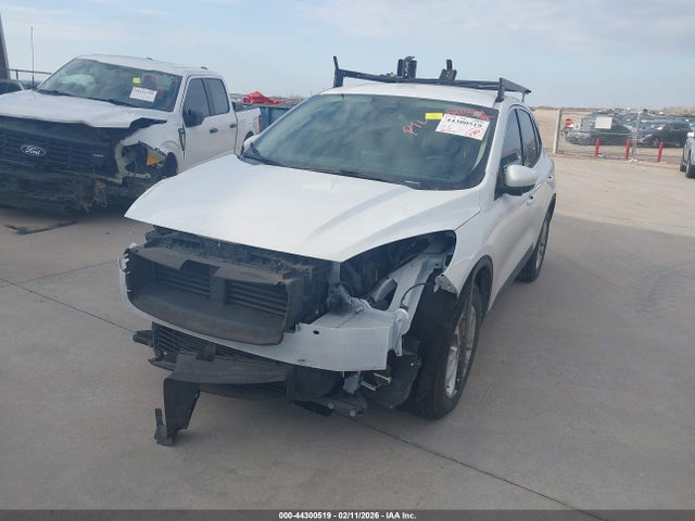 1FMCU0G67LUB79917 Ford ESCAPE SE