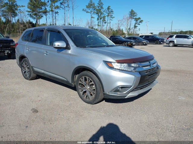2017 MITSUBISHI OUTLANDER JA4AD3A38HZ005905 Photo 0