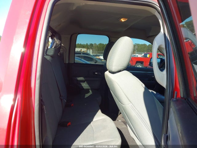 1C6RR6GT5ES407184 RAM 1500 Slt