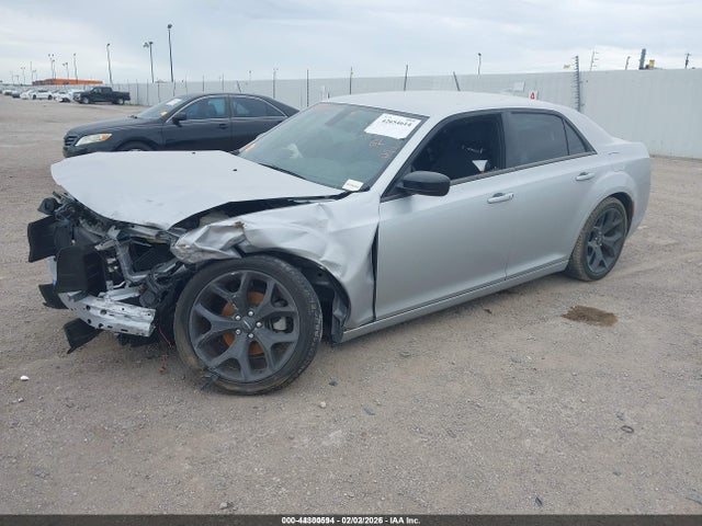Aukcja sprzedaży 2023 Chrysler 300 Touring, vin: 2C3CCAAG6PH537925, numer aukcji: 44300594