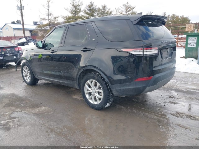 2020 LAND ROVER DISCOVERY SALRG2RV2L2425976 Photo 2