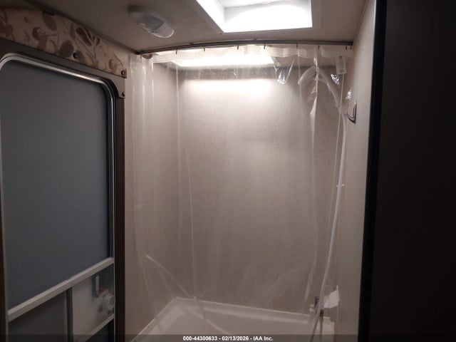 4X4TCKB24FK027806 Forest River Cherokee Grey Wolf 26dbh Travel Trailer
