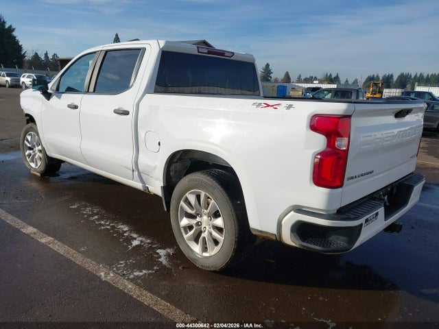 3GCPYBEH4LG338387 Chevrolet Silverado 1500 4wd Short Bed Custom