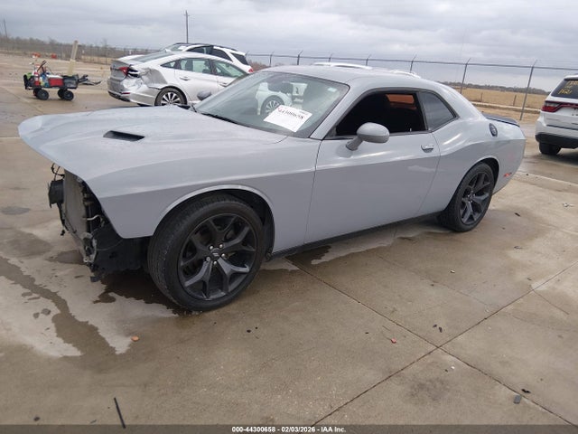 Dodge Challenger Sxt 2020 2C3CDZAG9LH240170 Image 2