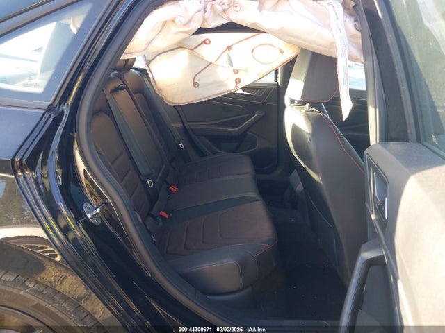 Продажа на аукционе авто 2024 Volkswagen Jetta Gli 2.0t Autobahn, vin: 3VW1T7BU6RM099466, номер лота: 44300671