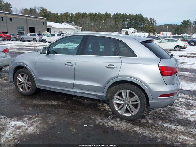 Audi Q3 2.0t Premium Plus 2016 WA1EFCFS0GR000837 Image 14