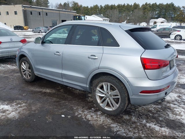 2016 AUDI Q3 WA1EFCFS0GR000837 Photo 2