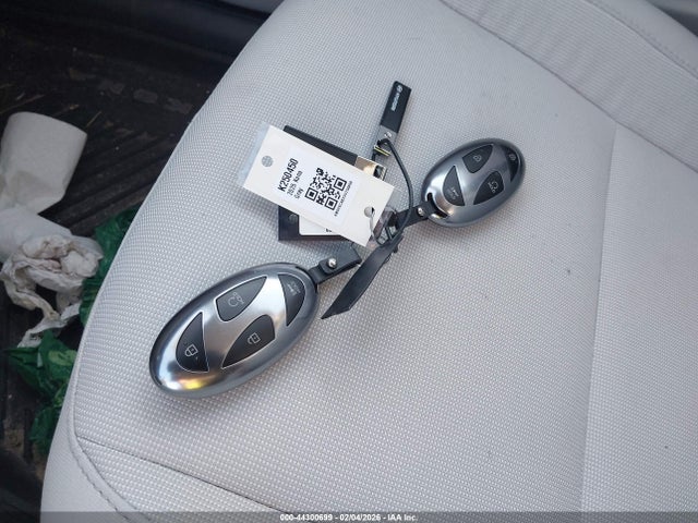 KM8HBCABXSU250450 Hyundai Kona Sel