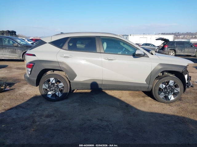 KM8HBCABXSU250450 Hyundai Kona Sel