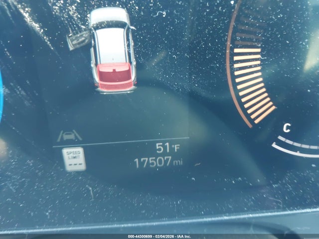 KM8HBCABXSU250450 Hyundai Kona Sel