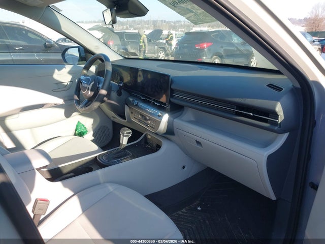 KM8HBCABXSU250450 Hyundai Kona Sel