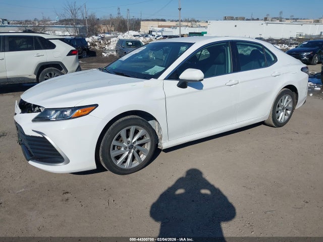 4T1C11AK1PU731647 Toyota CAMRY LE