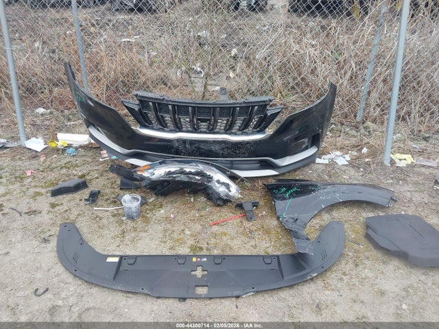 Продажа на аукционе авто 2022 Kia Carnival Mpv Lx Seat Package, vin: KNDNB4H30N6189565, номер лота: 44300714