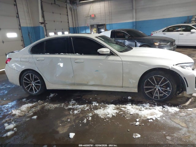 2021 Bmw 330i Xdrive მანქანა იყიდება აუქციონზე, vin: 3MW5R7J0XM8B68921, აუქციონის ნომერი: 44300761