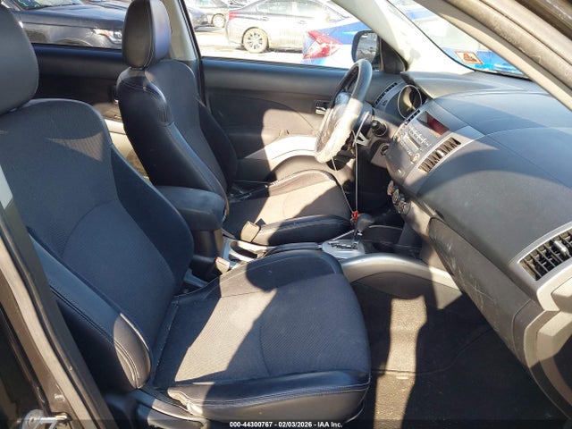 2010 MITSUBISHI OUTLANDER JA4AT3AW4AZ006908 Photo 4
