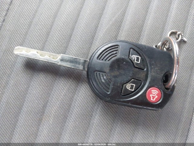 1FMCU0GDXHUA09525 Ford ESCAPE SE