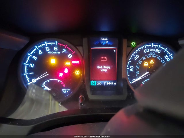 Продажа на аукционе авто 2017 Toyota Tacoma Trd Sport, vin: 3TMCZ5AN8HM102374, номер лота: 44300791